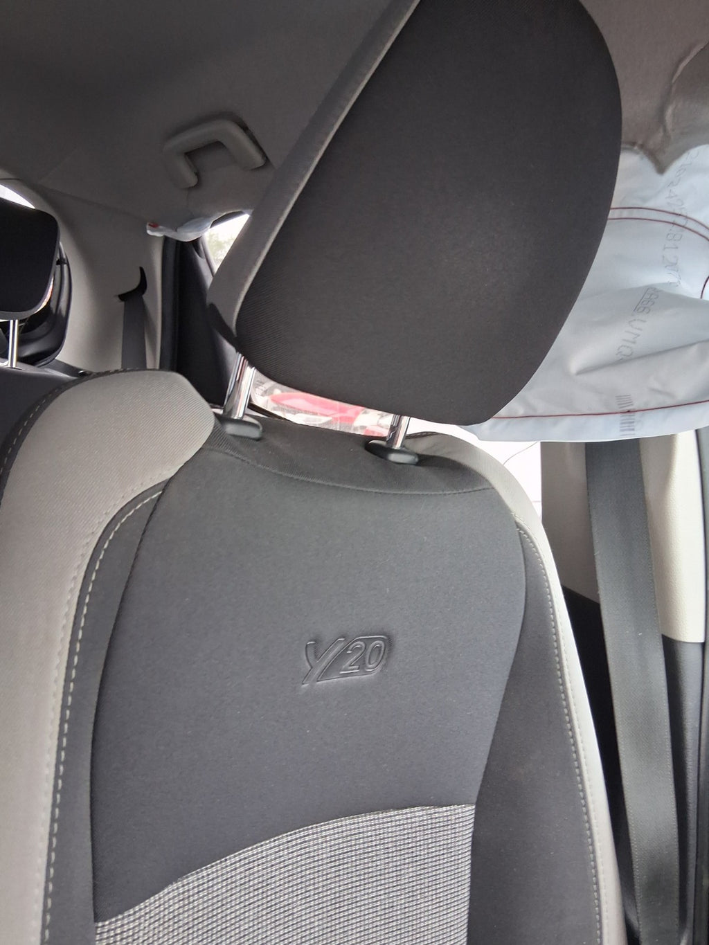 TOYOTA YARIS MK3 2019 NSF PASSENGER SIDE FRONT COMPLETE SEAT FABRIC