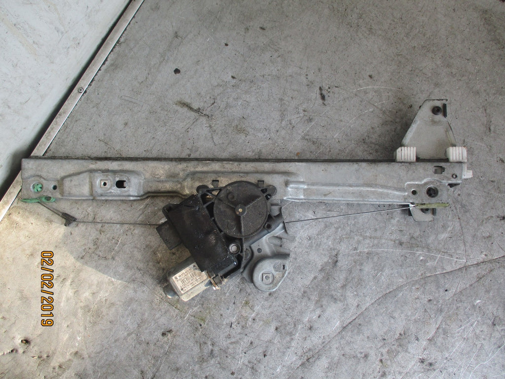PEUGEOT 308 2008 NSF PASSENGER SIDE FRONT REGULATOR 9657247680