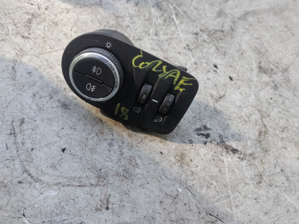 VAUXHALL CORSA E 2018 HEADLIGHT CONTROL SWITCH 13470454