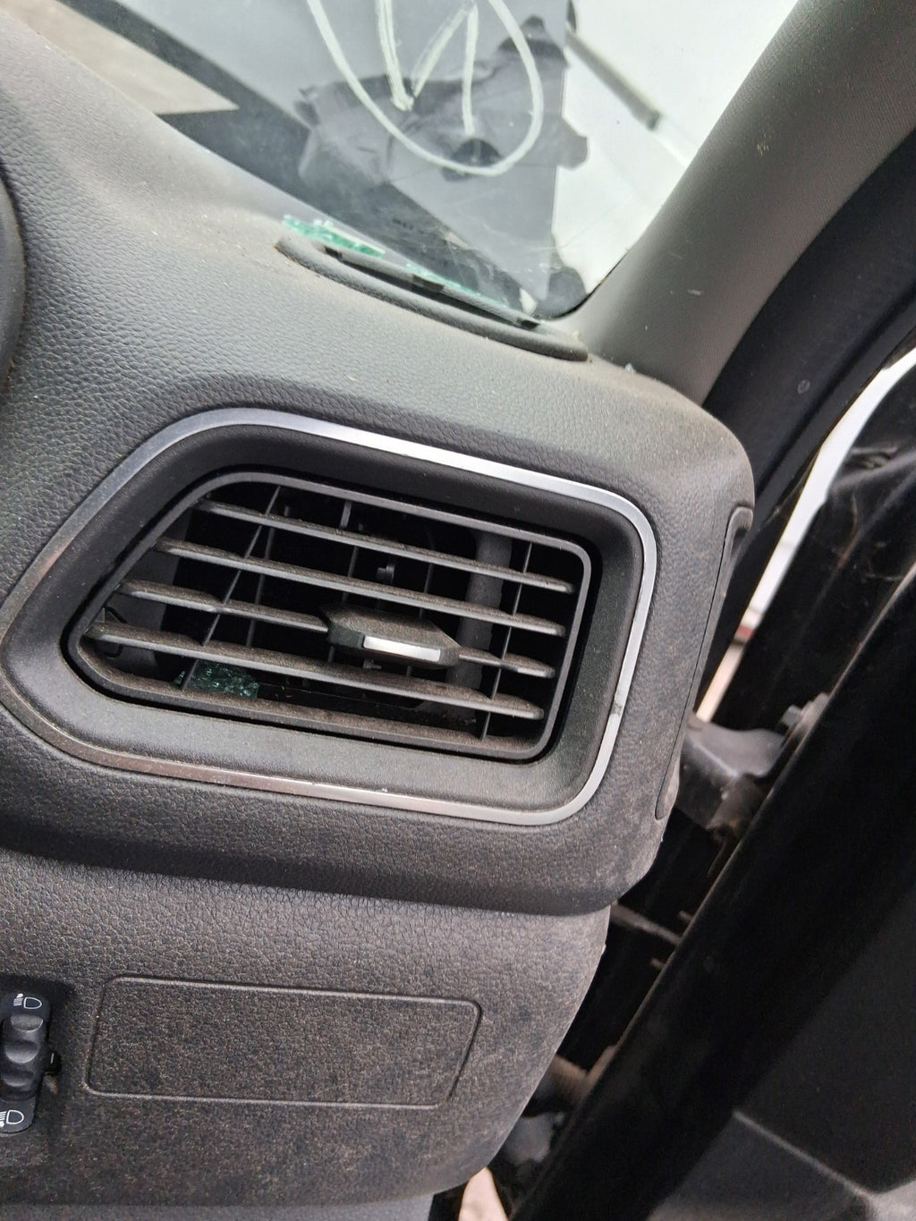 2021 NISSAN NV400 MK1 OSF DRIVER SIDE FRONT RIGHT AIR VENT