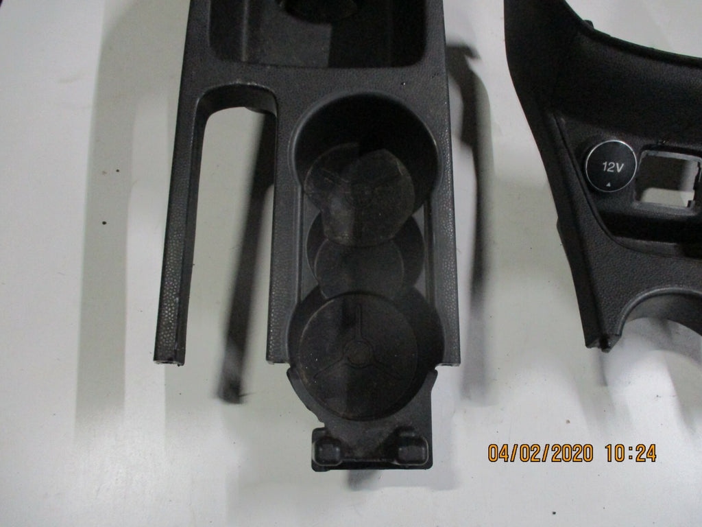 FORD FIESTA MK7 2012 CENTRE CONSOLE PLASTIC TRIM SURROUND SOCKET C1BB-A044C74-B