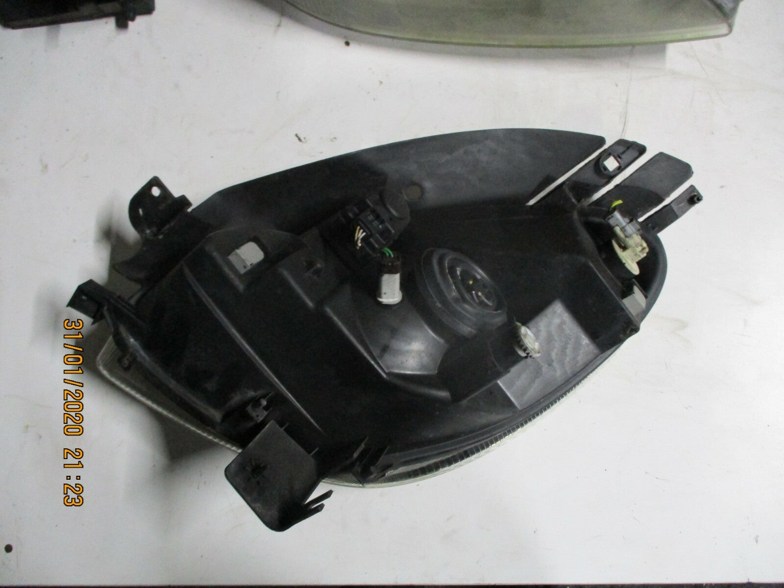CITROEN XSARA PICASSO 2006 OSF DRIVER SIDE FRONT HEADLIGHT HEADLAMP