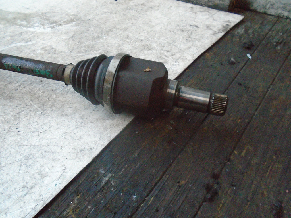 PEUGEOT 308 2018 1.6 DIESEL 5 SPEED NSF PASSENGER SIDE FRONT DRIVESHAFT
