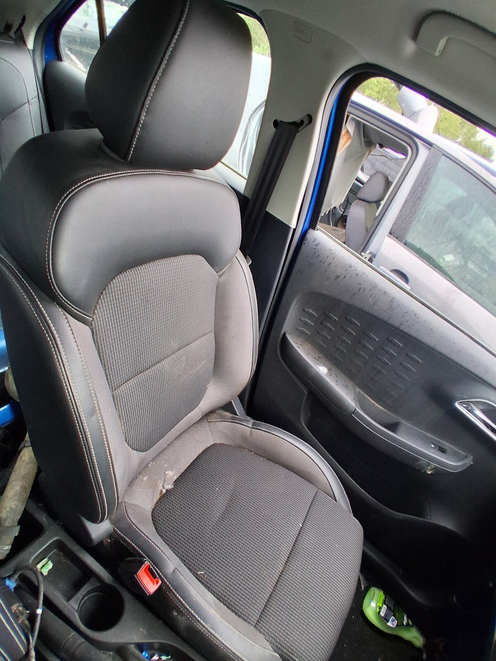 2021 MG 3 MK2 EXCLUSIVE NS PASSENGER SIDE FRONT HALF LEATHER COMPLETE SEAT