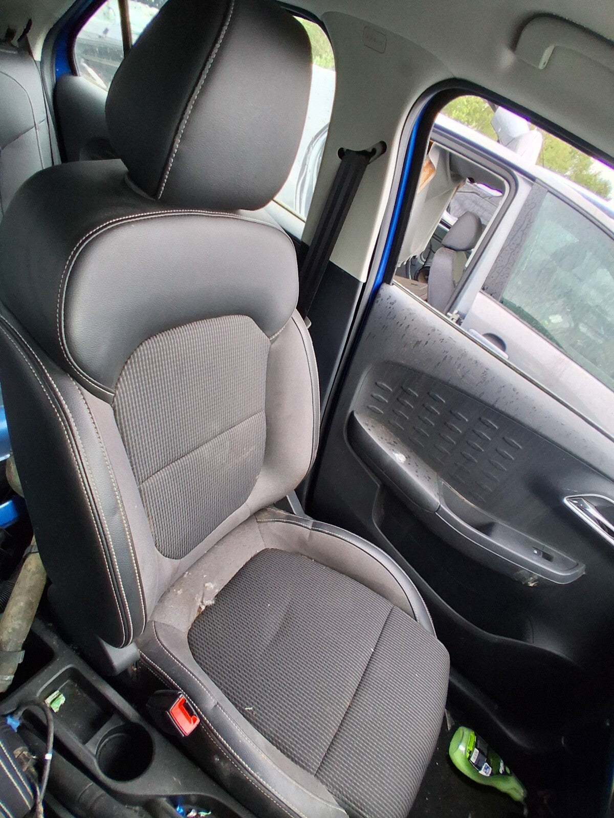 2021 MG 3 MK2 EXCLUSIVE NS PASSENGER SIDE FRONT HALF LEATHER COMPLETE SEAT