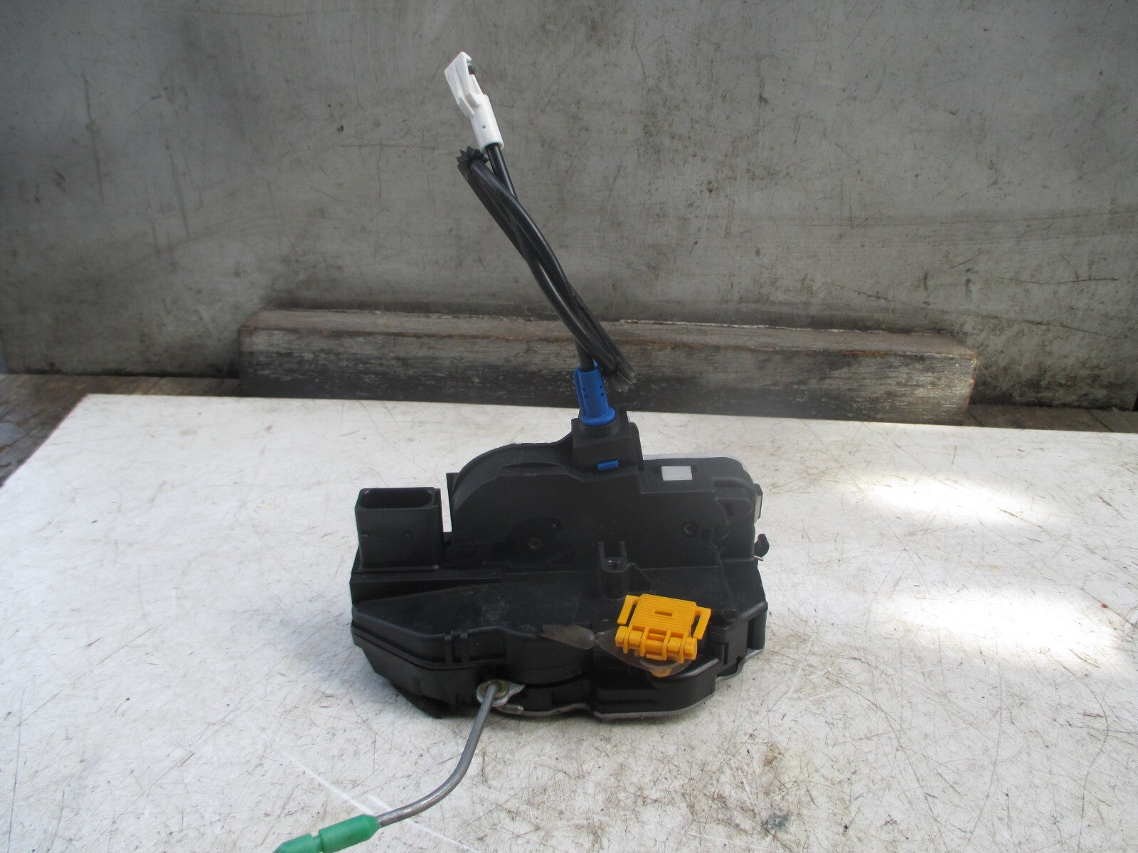 VAUXHALL ASTRA J 2014 OSR DRIVER SIDE REAR DOOR LOCK