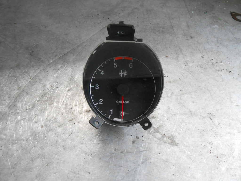 ALFA ROMEO 156 932 (MK1) 1.9 JTD ENGINE REV COUNTER CLOCK 156034514