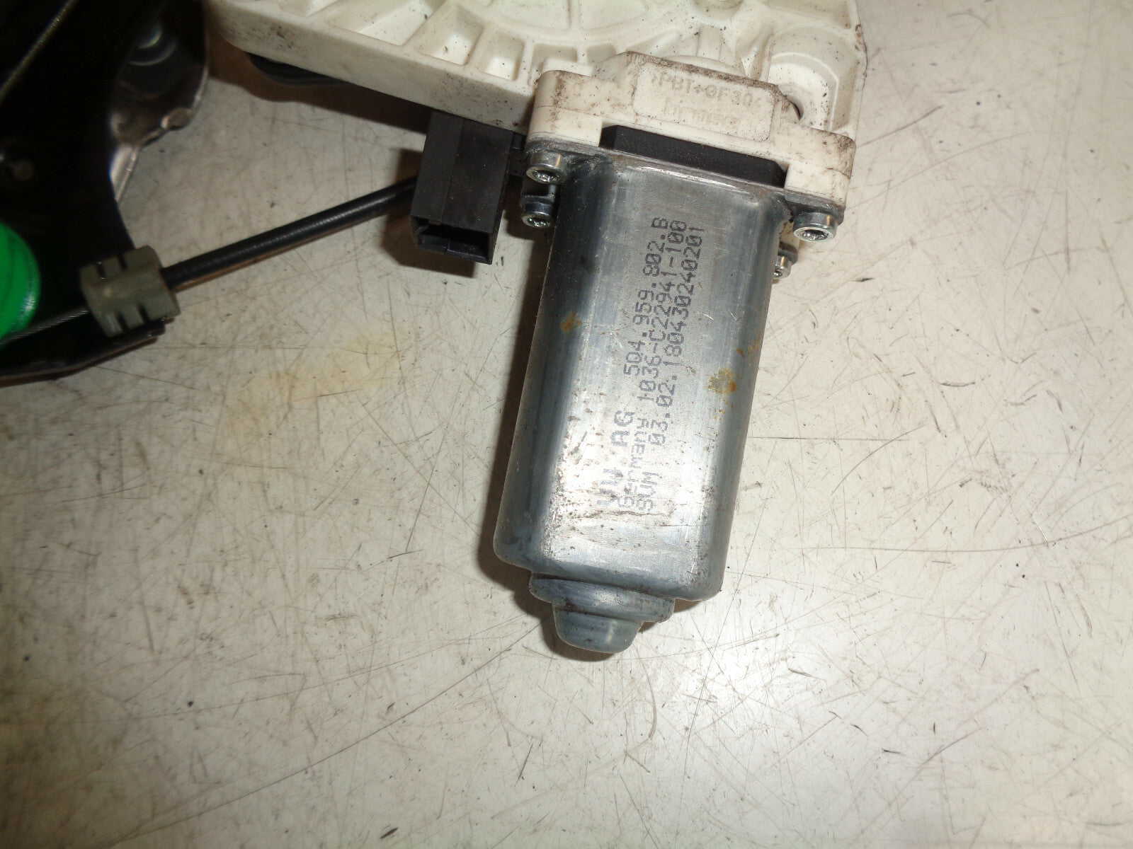 VW VOLKSWAGEN PASSAT B8 2018 OSF DRIVER FRONT WINDOW REGULATOR MOTOR 3G0837462C