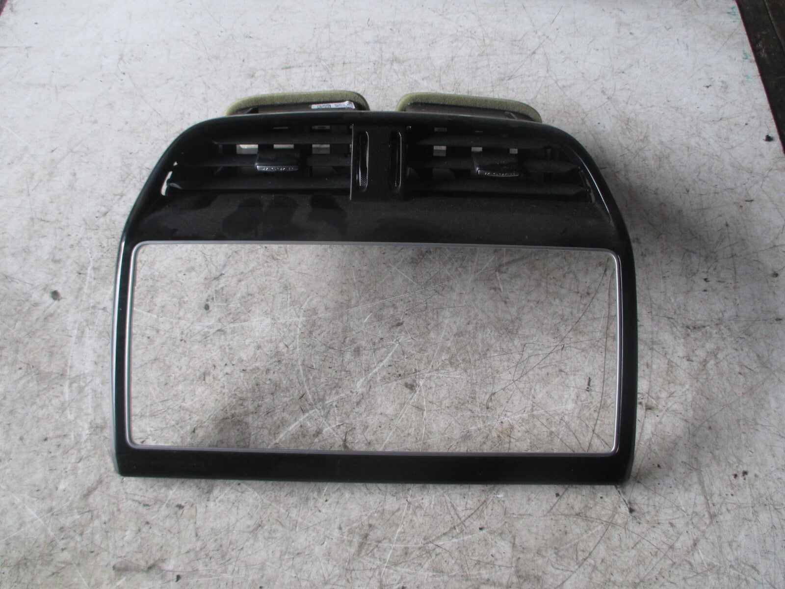 JAGUAR XE 2016 CENTRE AIR VENT WITH TRIM GX73014L21A