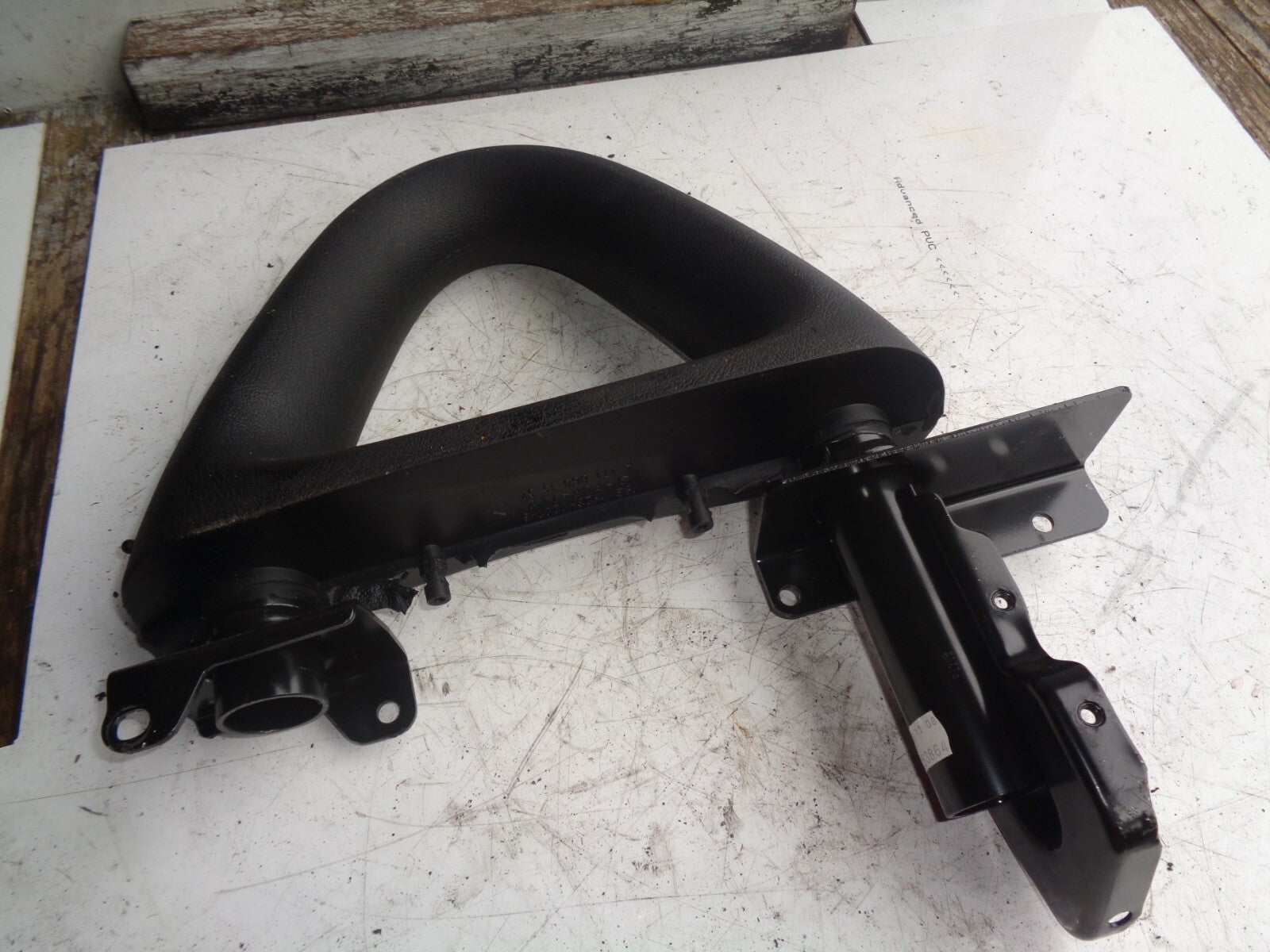MERCEDES BENZ SLK 2010 CONVERTIBLE PAIR OF HEAD REST ROLL OVER BAR a1718601332