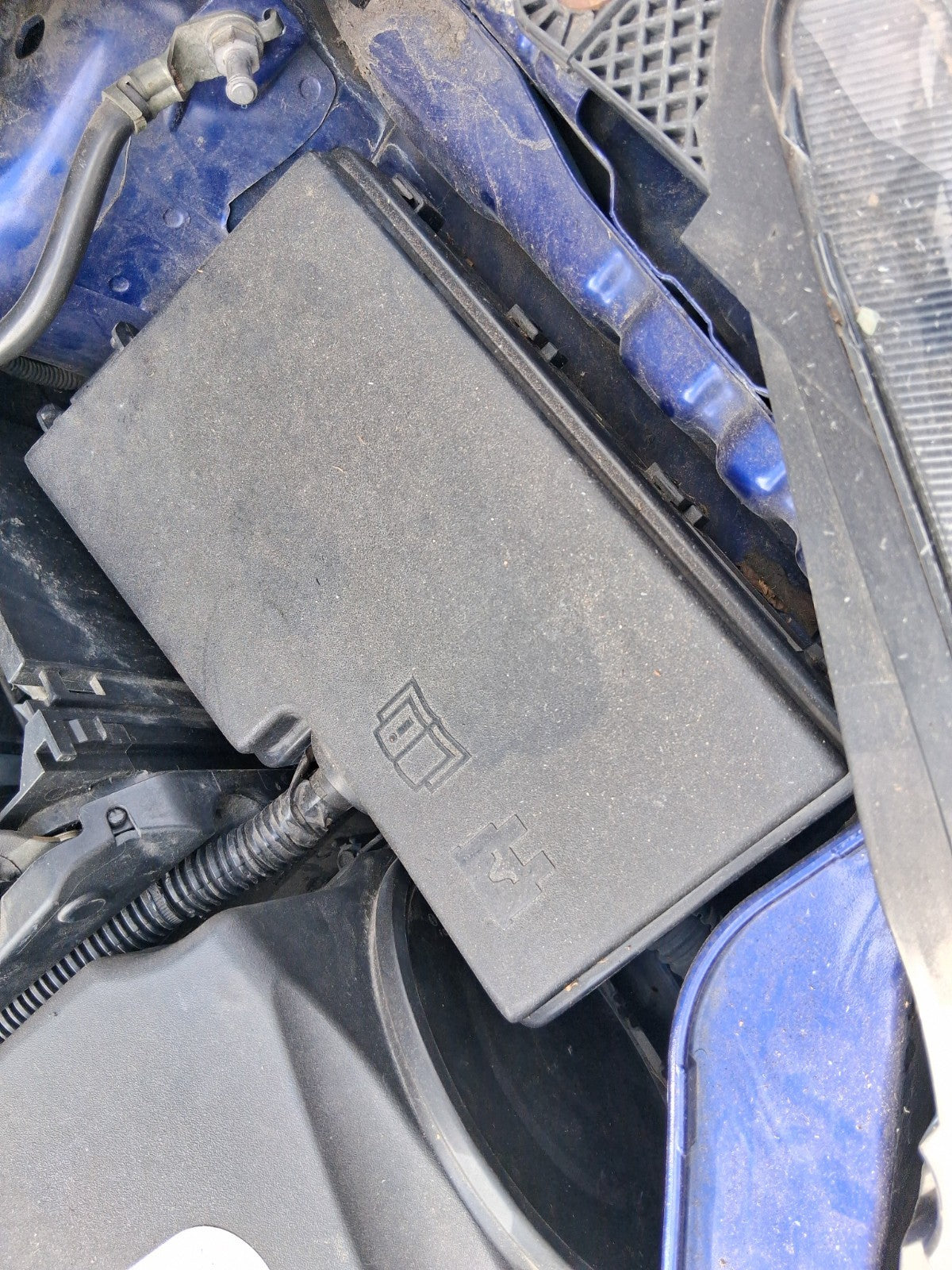 2015 FORD FOCUS MK3 1.0 PETROL FUSE BOX F1ET14K733ECE