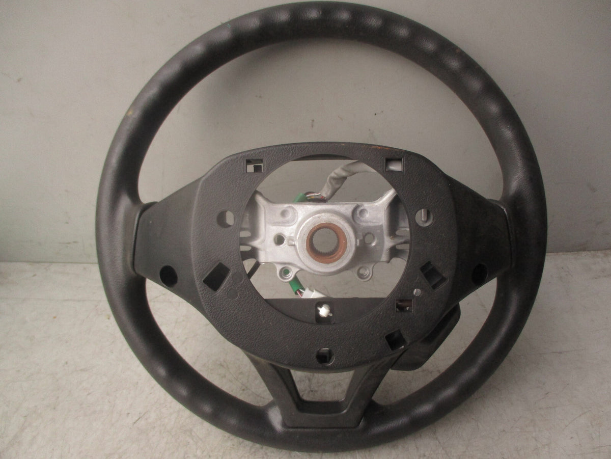 2018 SUZUKI IGNIS 1.2 PETROL MULTI FUNCTION 3 SPOKE STEERING WHEEL