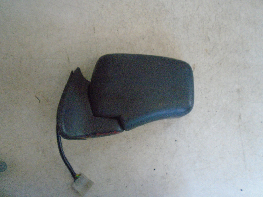 VAUXHALL FRONTERA MK1 1995 NS PASSENGER SIDE SIDE WING E1010383