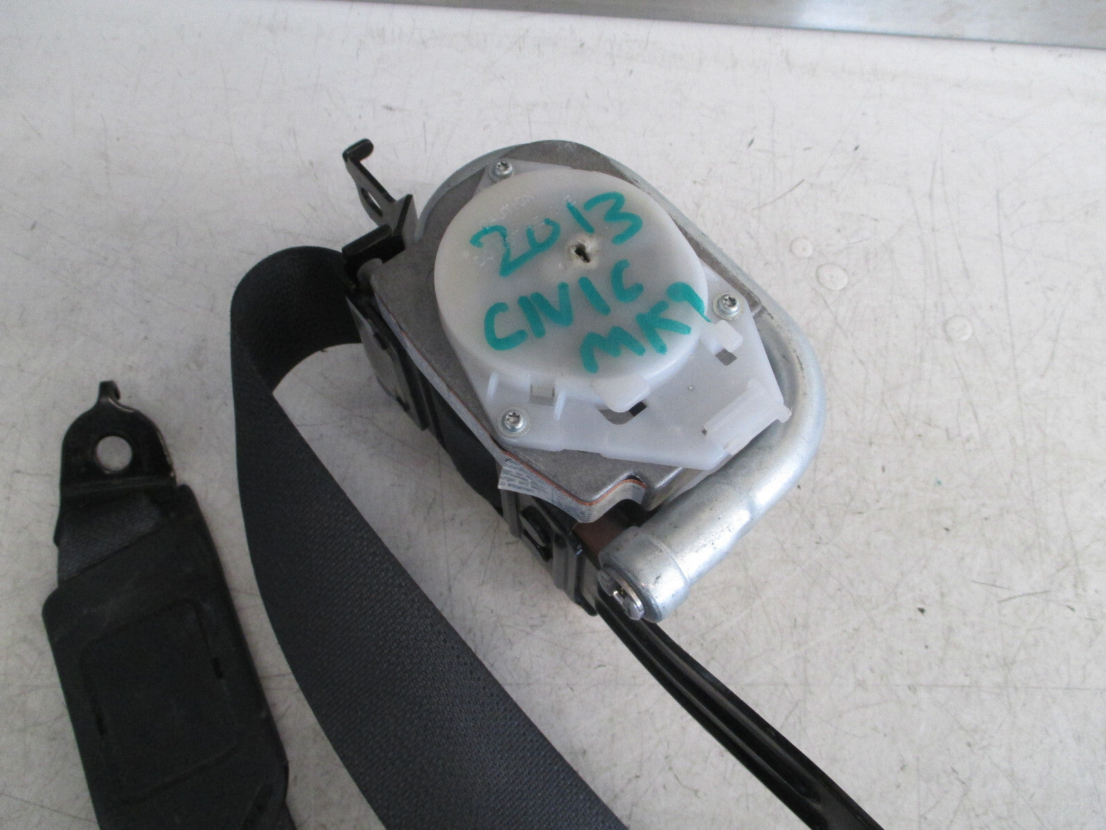 HONDA CIVIC MK9 2013 5 DOOR OSF DRIVER SIDE FRONT SEAT BELT 81450TV1E010M4