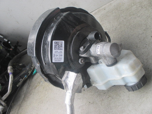 2018 AUDI A1  8X 1.0 PETROL BRAKE SERVO MASTER CYLINDER 6C2614105B