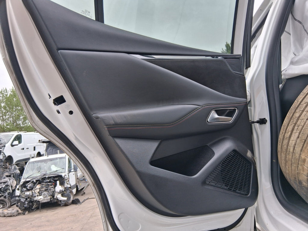 2023 DS DS 4 CROSSOVER NSR PASSENGER SIDE REAR DOOR CARD PANEL