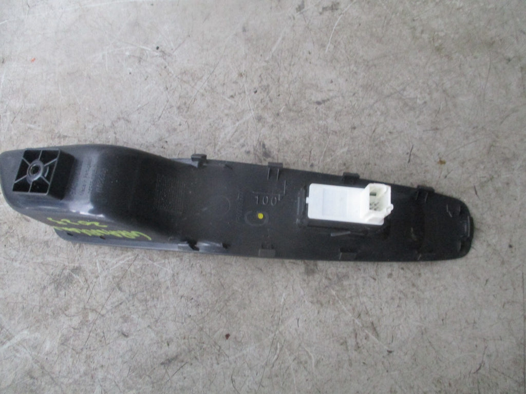 2023 VAUXHALL GRANDLAND NSF PASSENGER SIDE FRONT WINDOW CONTROL SWITCH YP0003677