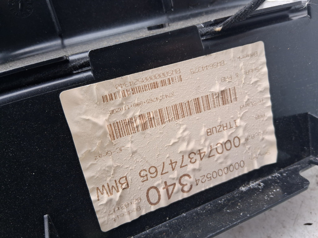 2004 BMW X3 E83 NS PASSENGER STORAGE COMPARTMENT GLOVEBOX
