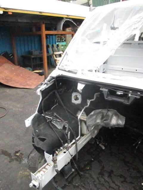 2021 MERCEDES SPRINTER W907 CHASSIS CAB DRIVER QUARTER CHASSIS LEG FLITCH CUT