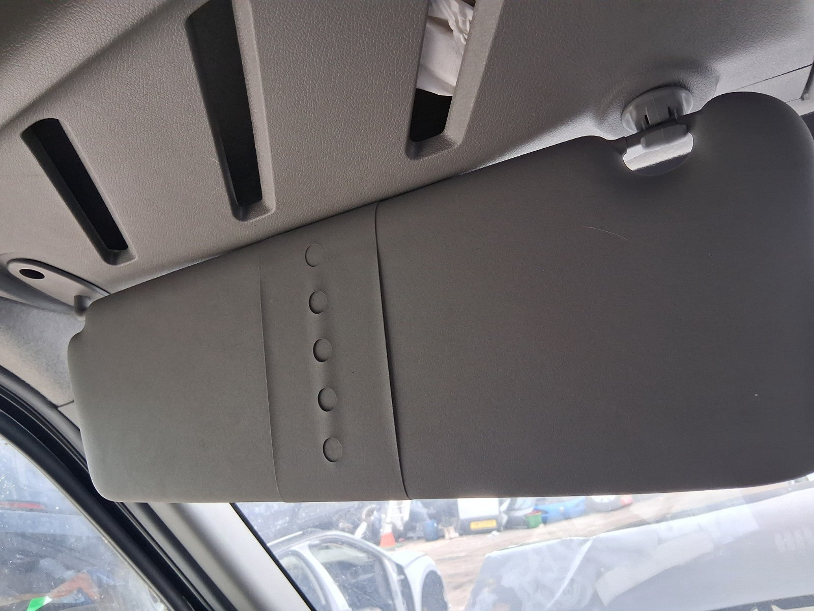 2021 NISSAN NV400 MK1 NSF PASSENGER SIDE FRONT LEFT SUN VISOR SHADE