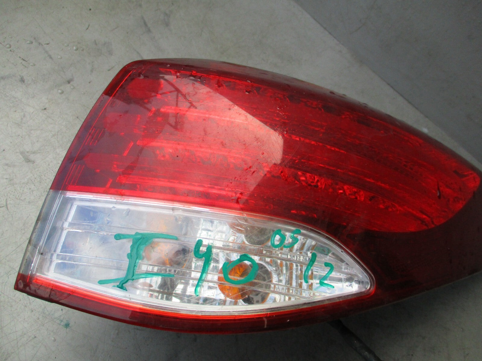 2012 HYUNDAI I40 1.7 DIESEL OSR DRIVER SIDE TAIL LIGHT 924023Z000