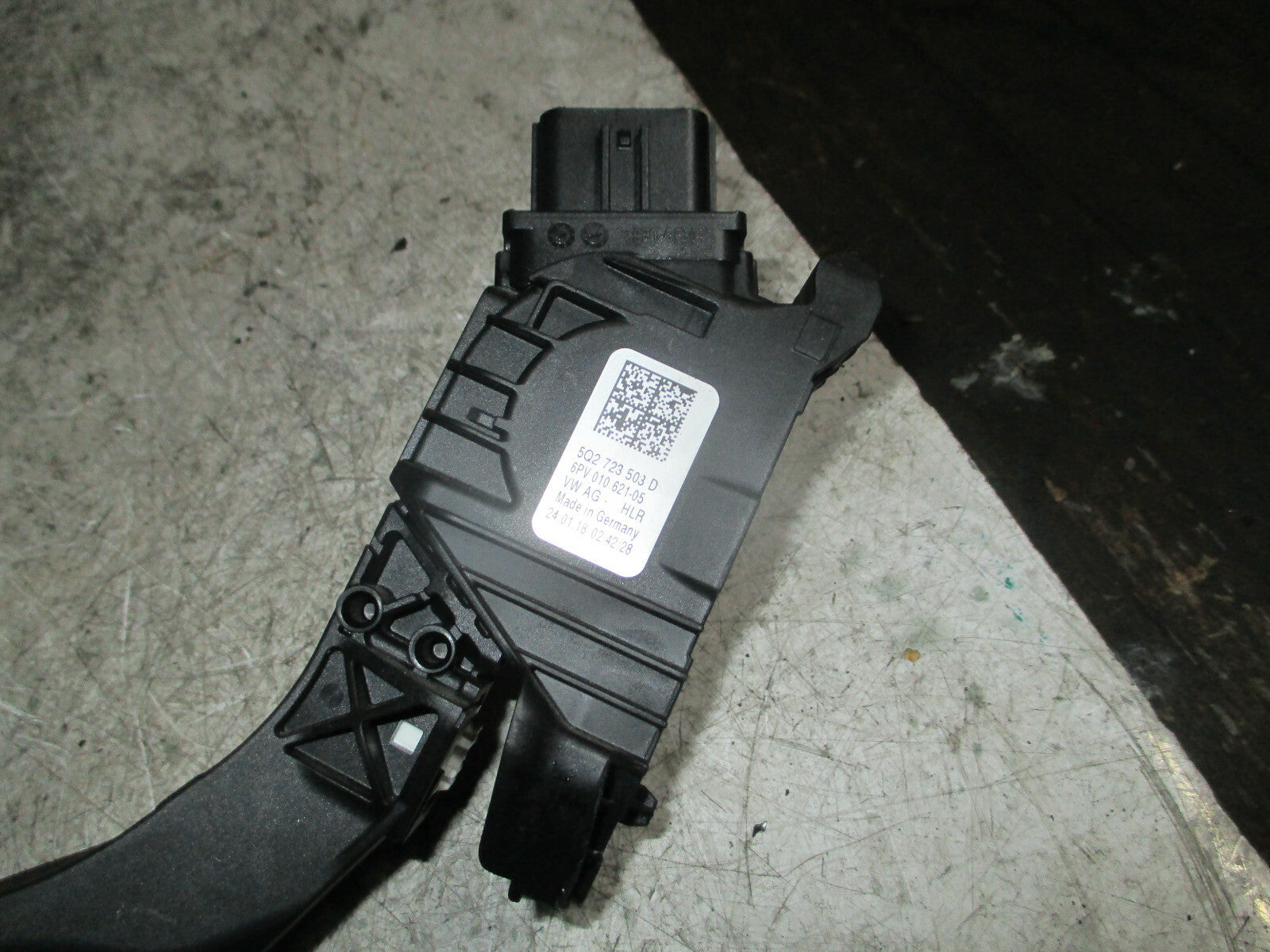 VW VOLKSWAGEN GOLF 2018 MK7 ACCELERATOR GAS THROTTLE PEDAL 5Q2723503D