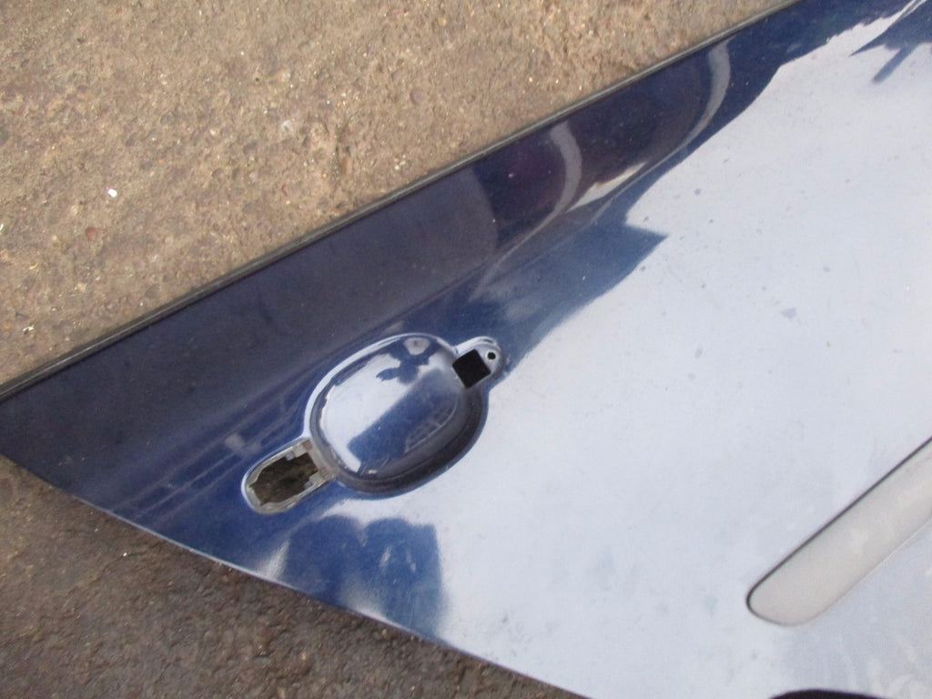VOLKSWAGEN VW GOLF MK5 2006 OSR DRIVER SIDE REAR EXTERNAL DOOR SKIN BLUE