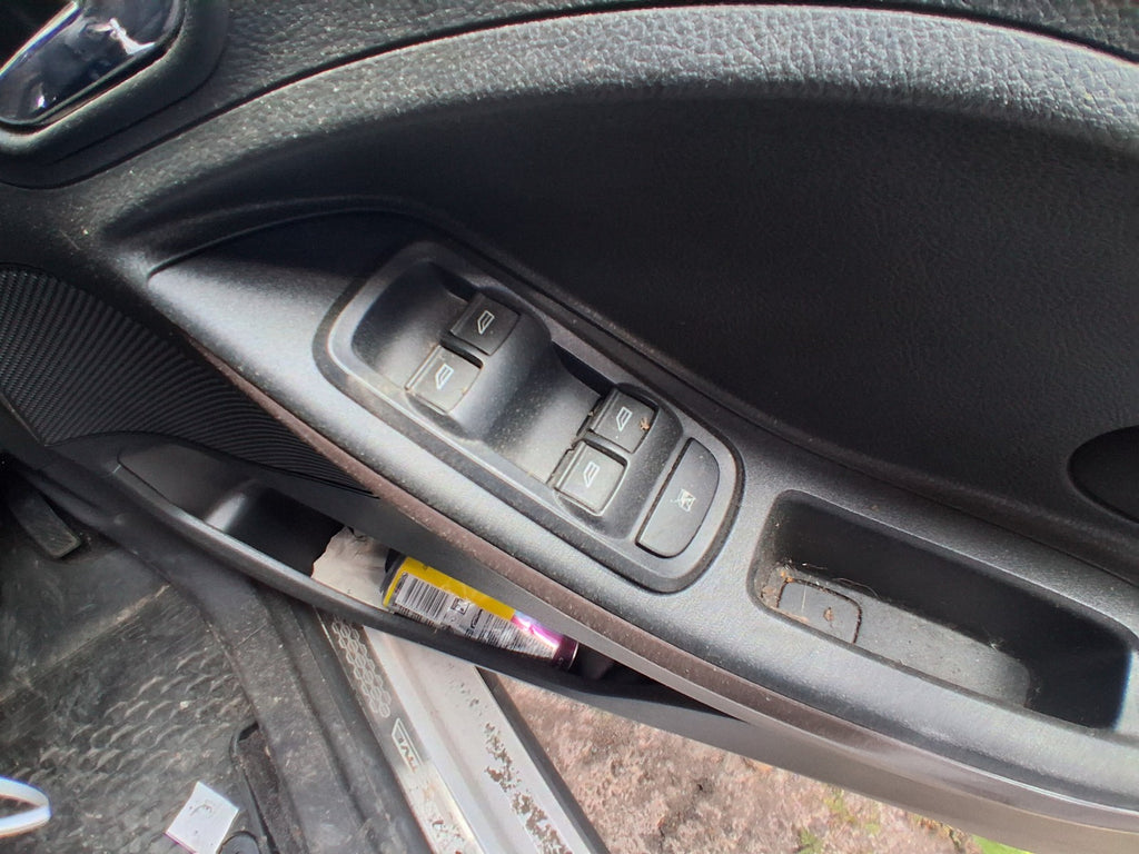 2018 FORD KA + PLUS MK3 HATCHBACK OSF DRIVER SIDE FRONT WINDOW CONTROL SWITCH