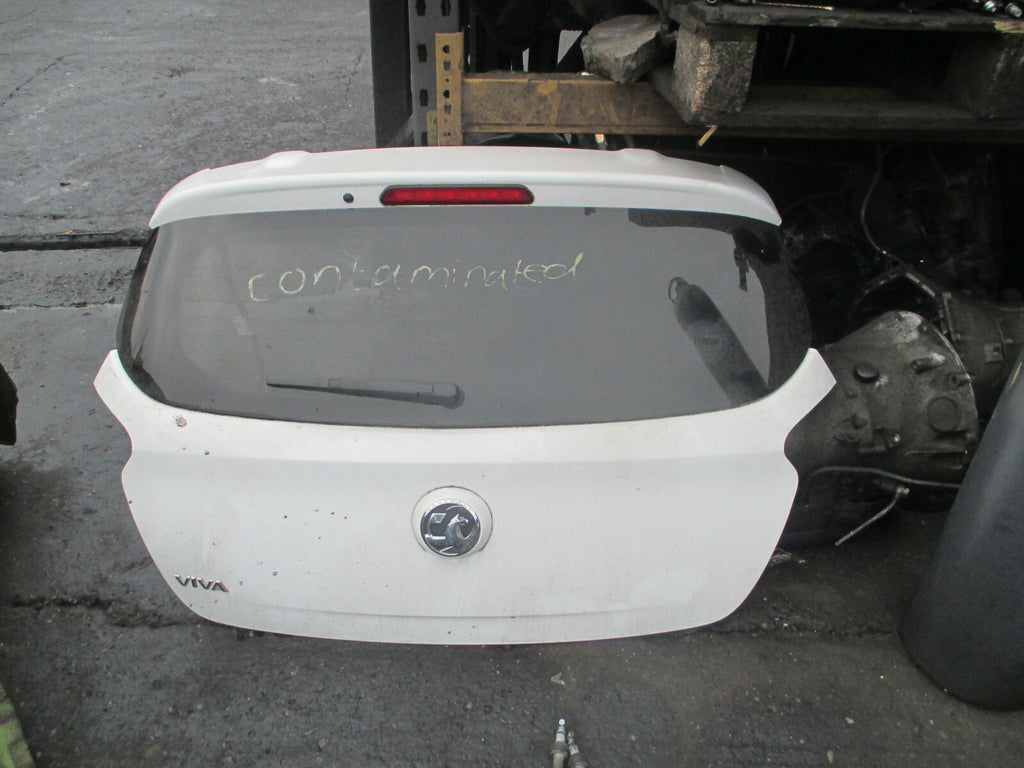 VAUXHALL VIVA 2018 REAR HATCHBACK TAILGATE BOOTLID COMPLETE WHITE
