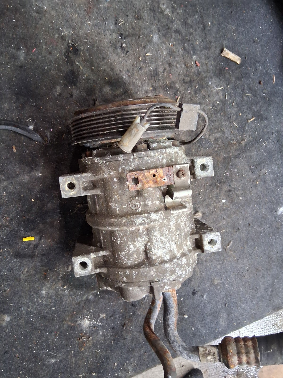 VOLVO S40 1.8 AIR CONDITIONING COMPRESSOR PUMP DKS15CH506011