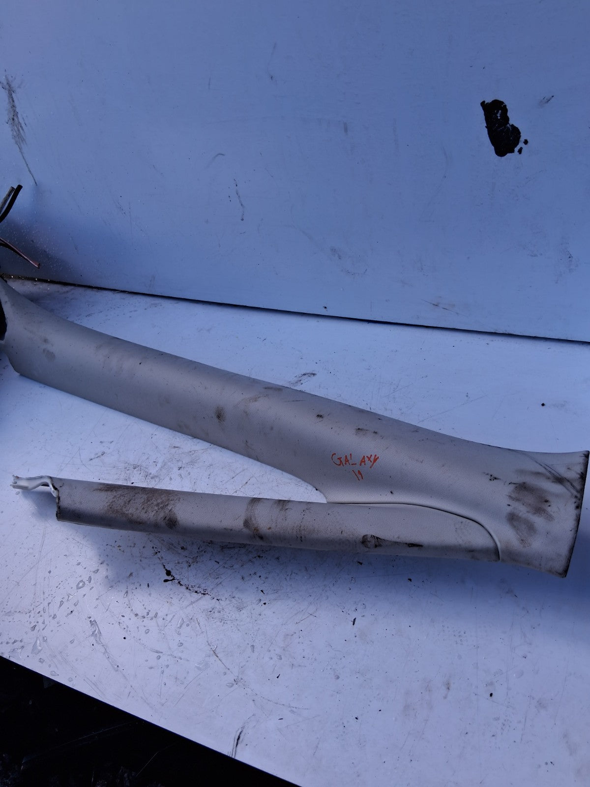 2019 FORD GALAXY MK4 DRIVER SIDE PILLAR INTERIOR GREY TRIM 631102081