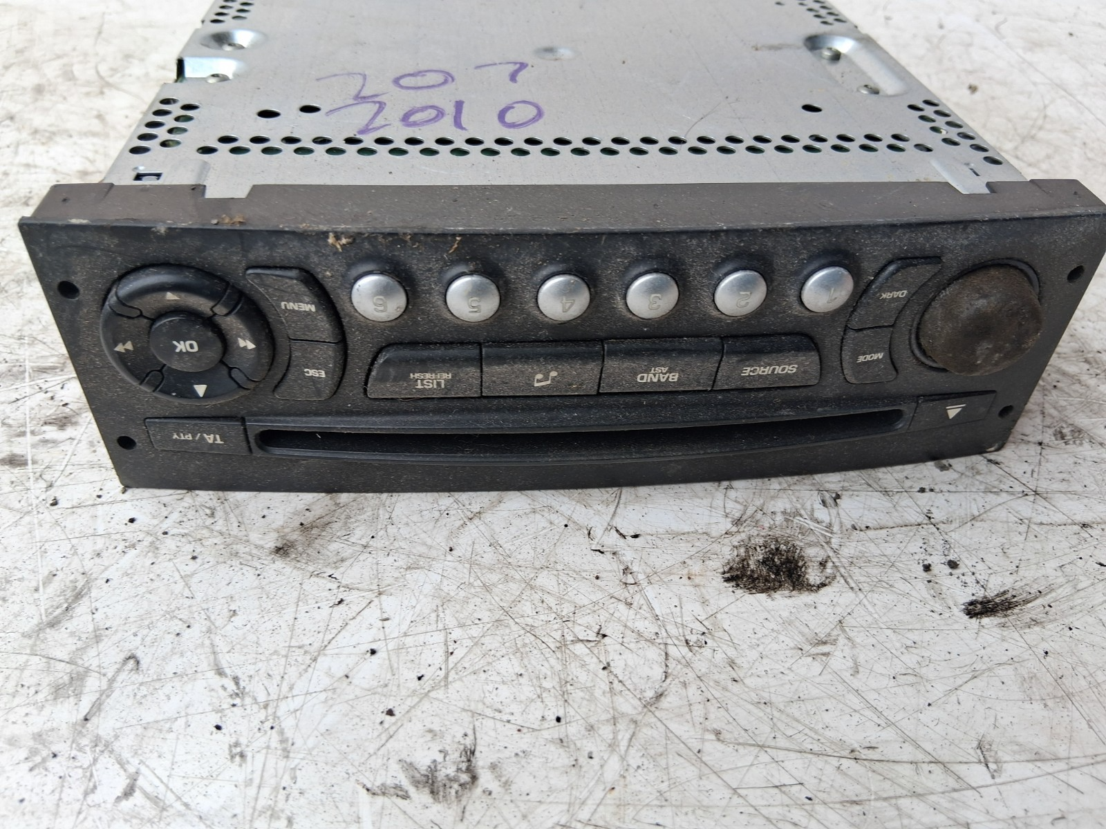 2010 PEUGEOT 207 STEREO CD PLAYER RADIO HEAD UNIT 96662669XT