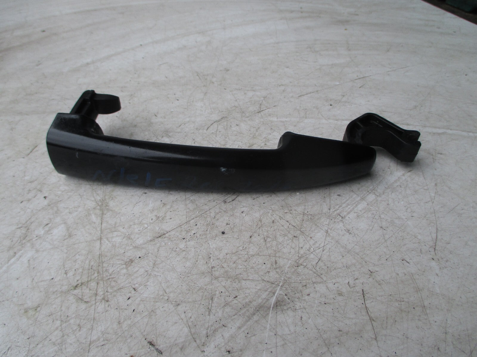 PEUGEOT 208 2016 NSF PASSENGER SIDE FRONT DOOR HANDLE ONLY BLACK 96816347