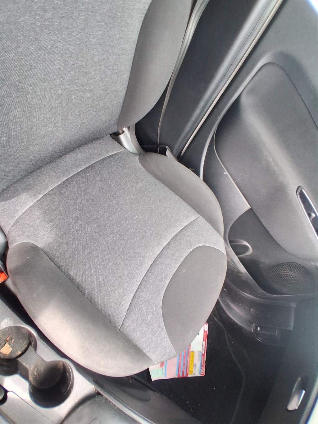 2019 FIAT 500L URBAN HATCH NSF PASSENGER SIDE FRONT COMPLETE SEAT FABRIC