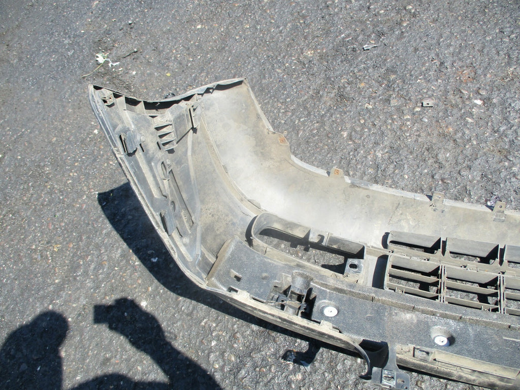 VW VOLKSWAGEN GOLF CABRIO 1998 FRONT PLASTIC BUMPER CENTRE PASSENGER GRILL BLACK
