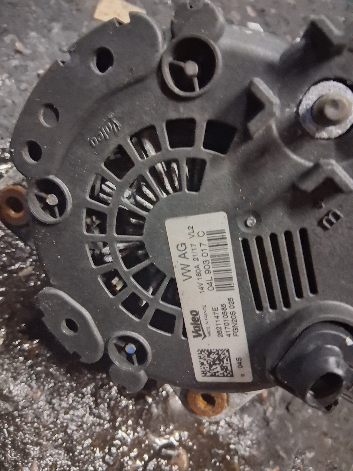 2017 AUDI A6 C7 2.0 DIESEL ALTERNATOR 04L903017