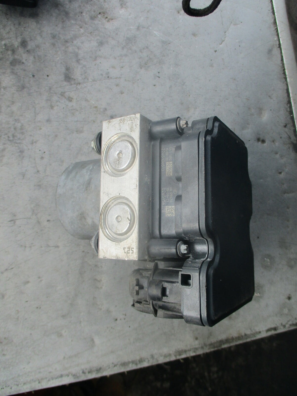 MERCEDES SPRINTER W906 MK2 2014 2.1 CDI ABS PUMP AND MODULATOR A9069005502