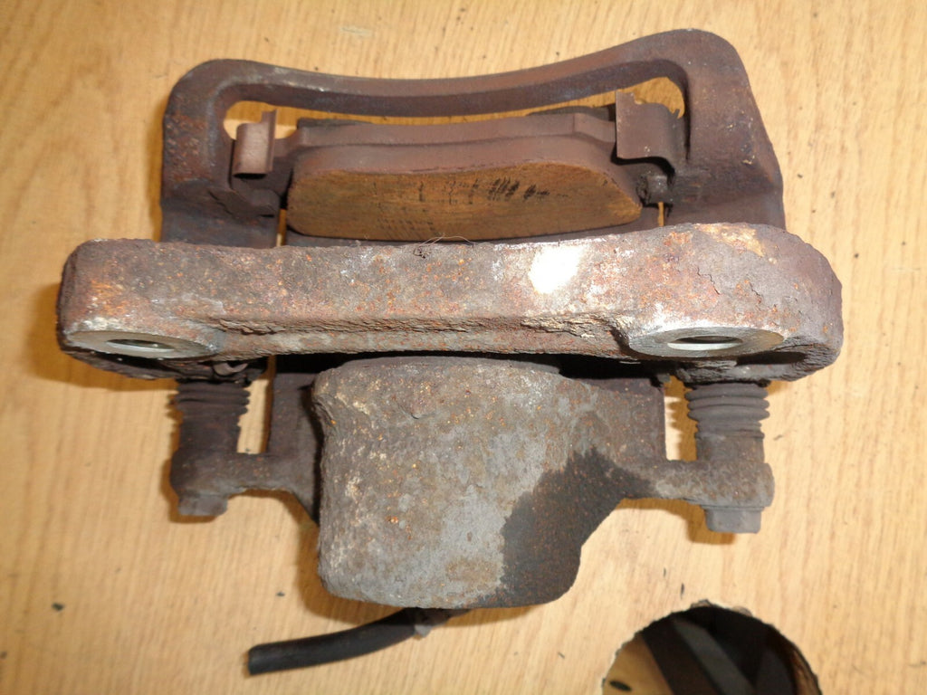 VAUXHALL INSIGNIA 2014 1.8 O/S/F DRIVER SIDE FRONT BRAKE CALIPER