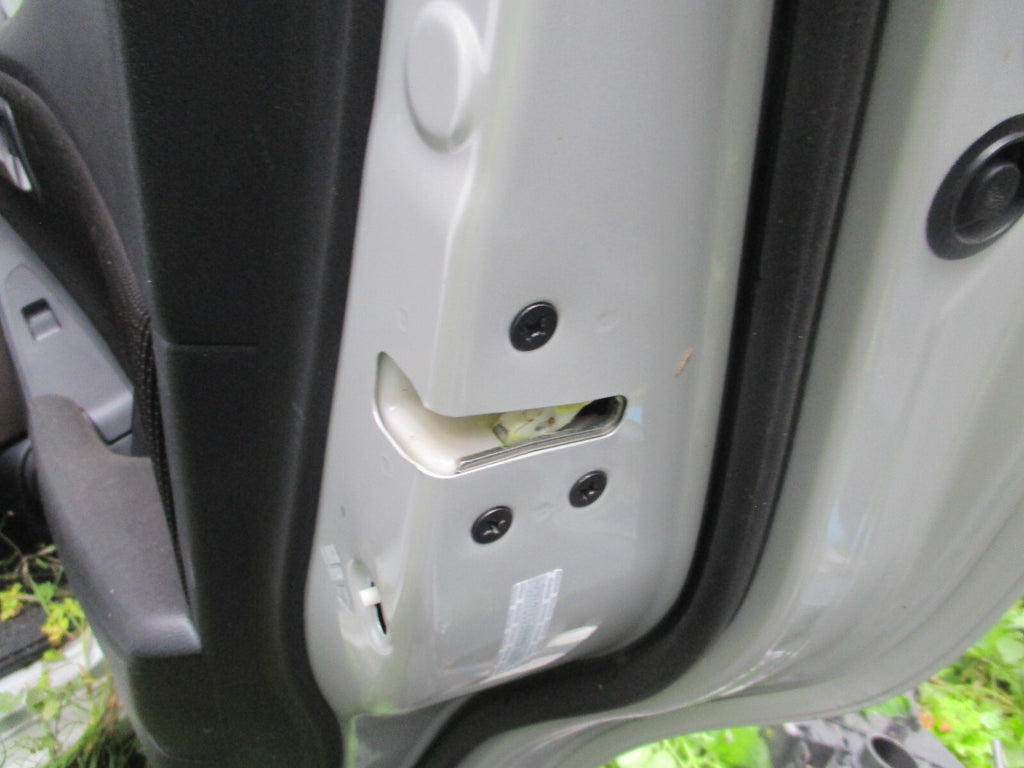 2023 MAZDA 2 MK3 DJ OSR DRIVER SIDE REAR DOOR LOCK MECHANISM