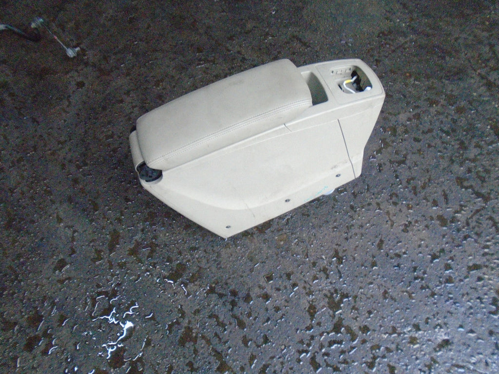 RENAULT SCENIC 2012 MK3 CENTRE ARM REST