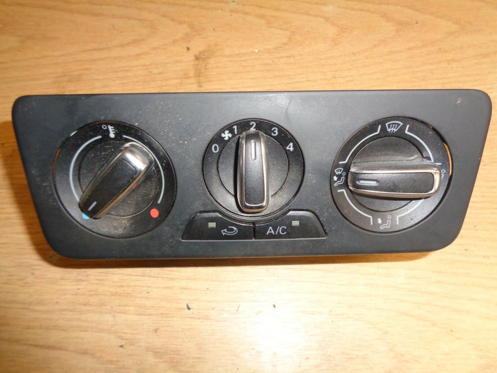 AUDI A1 2015 8X 1.0 TFSI HEATER CLIMATE CONTROL PANEL SWITCH 8XA820045A