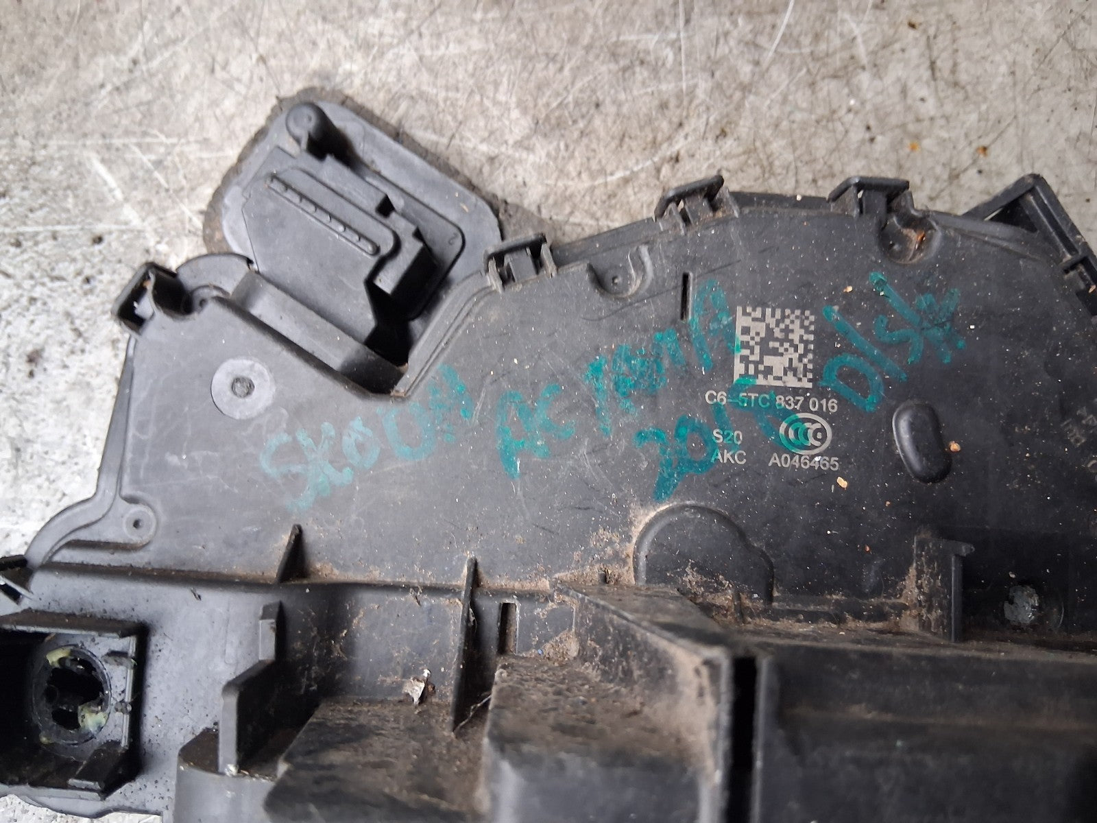 2020 SKODA FABIA MK3 OSF DRIVER SIDE FRONT RIGHT DOOR LOCK C65TC837016