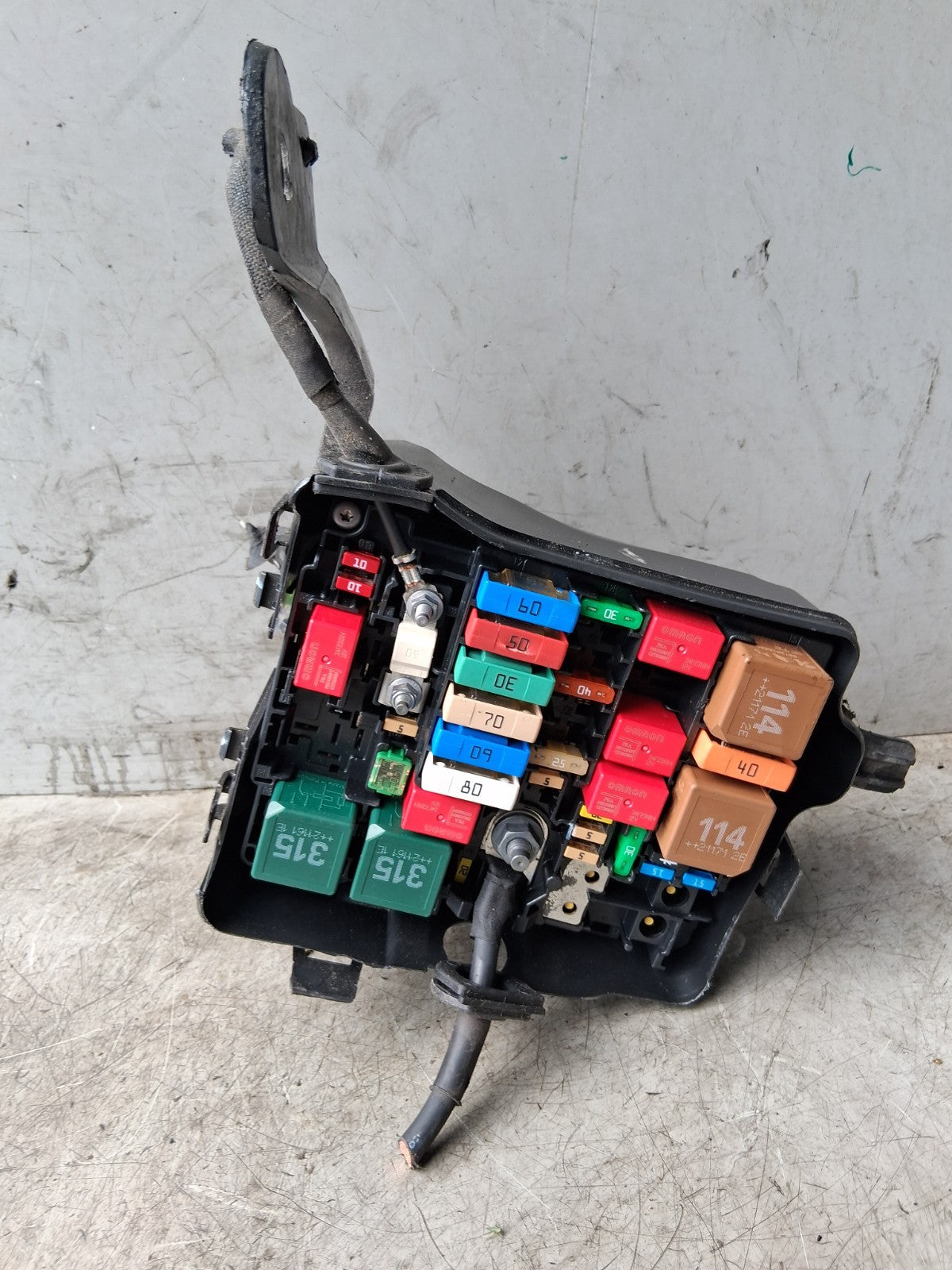 2021 CITROEN C3 MK3 1.2 PETROL FUSE BOX RELAY BOX 9804848480