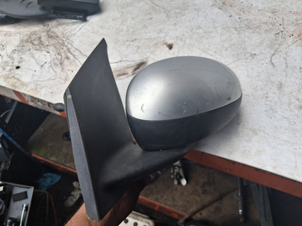 2008 TOYOTA AYGO MK1 NSF PASSENGER SIDE FRONT LEFT DOOR WING MIRROR 879400H020