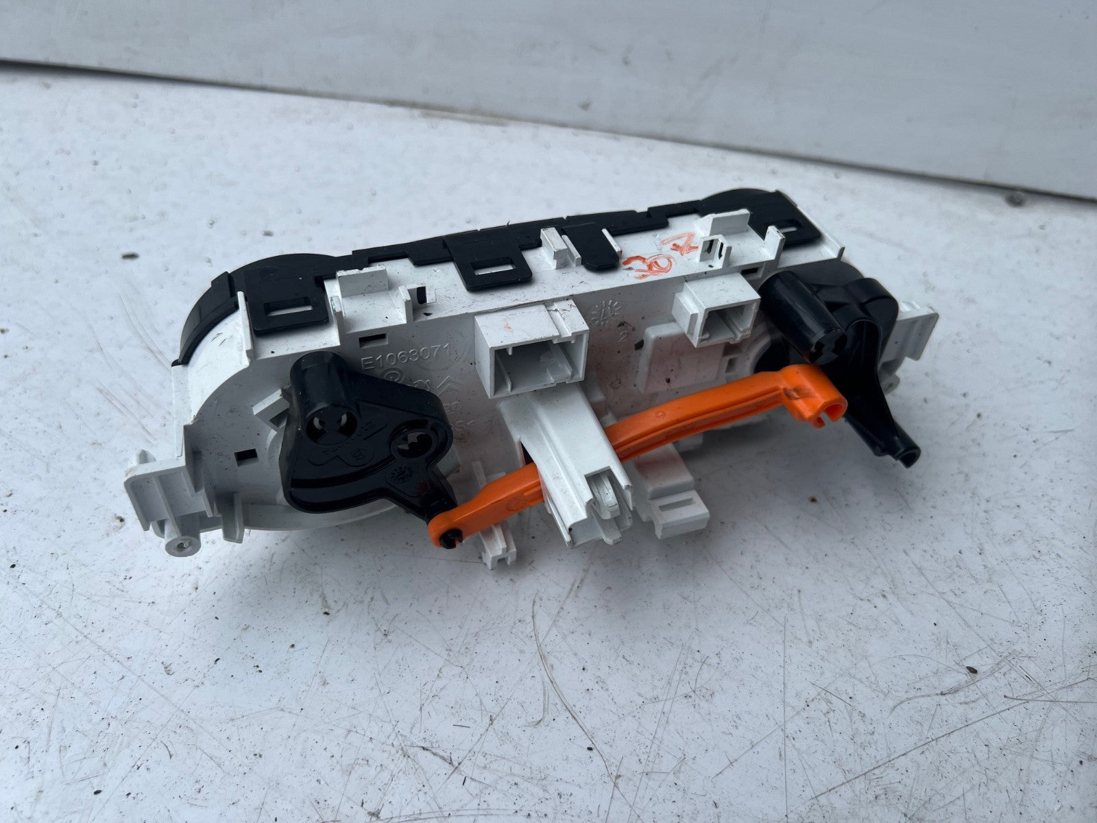 PEUGEOT 208 2017 HEATER AC CLIMATE CONTROL SWITCH PANEL
