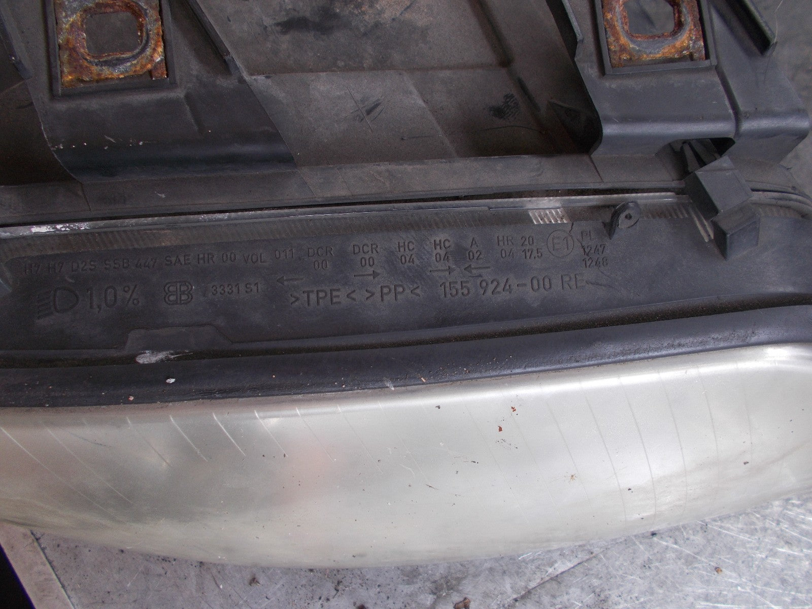 AUDI A4 B6 8E (MK2) 2001-05 1.8 DRIVER SIDE OFF SIDE HEADLIGHT 153814-00 OS DS