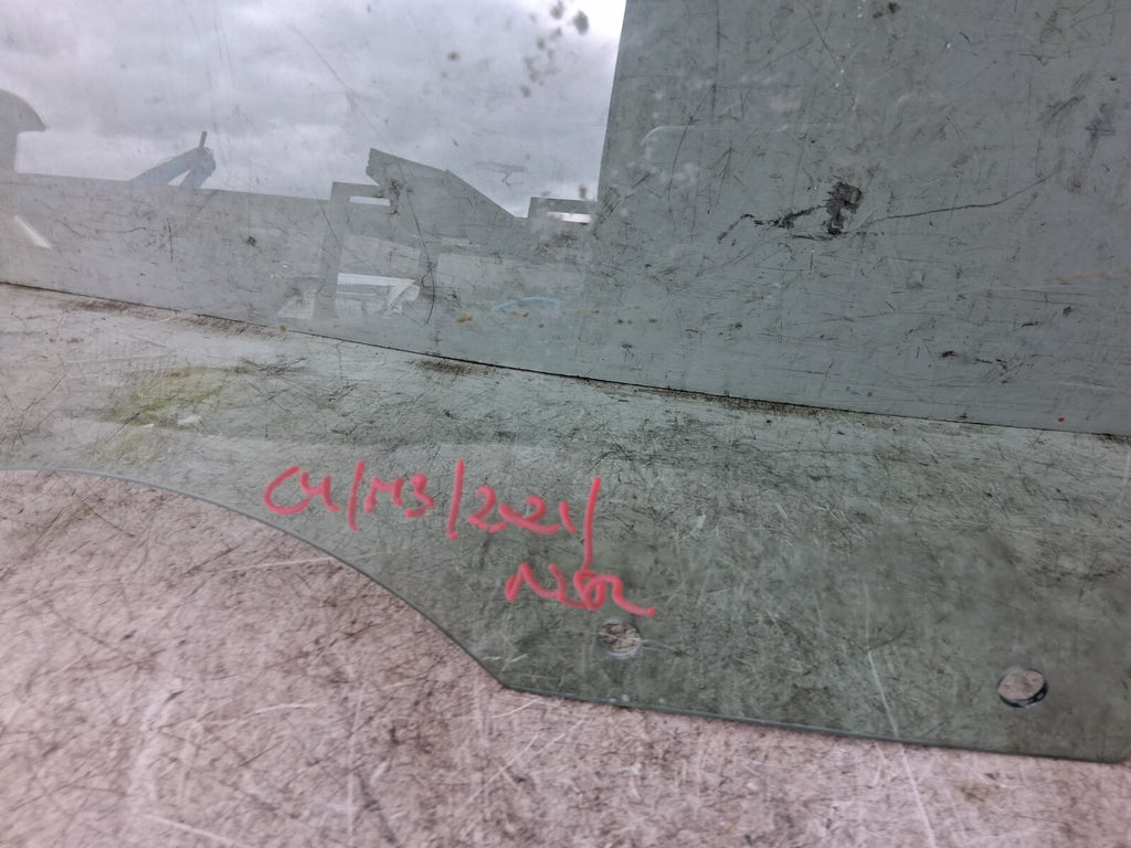 CITROEN C4 MK3 2021 NSR PASSENGER SIDE BACK WINDOW GLASS REAR LEFT SIDE