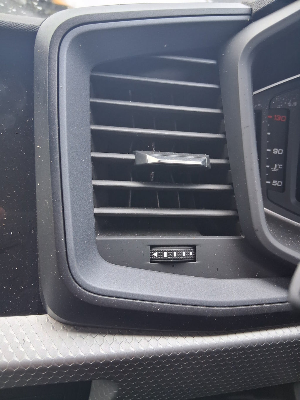 2024 AUDI A1 S LINE MK2 GB NSF PASSENGER SIDE FRONT LEFT AIR VENT