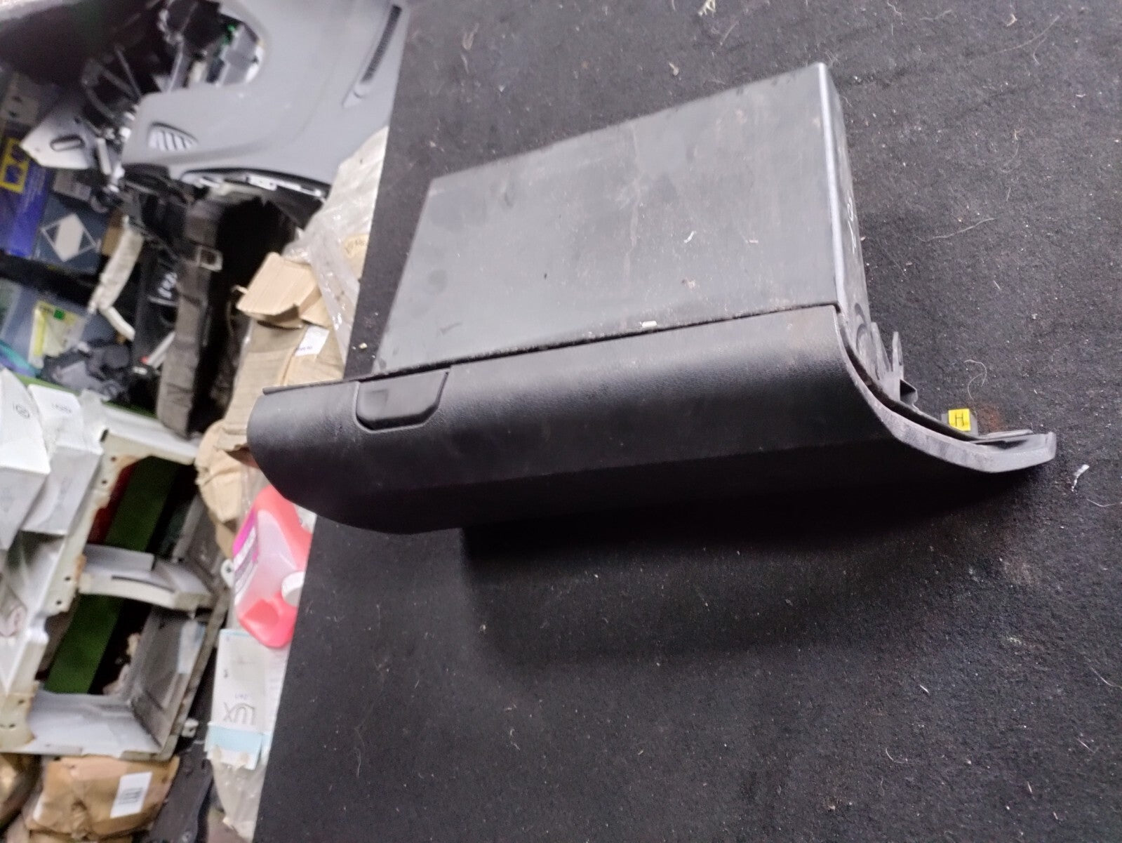 TOYOTA PROACE 2021 NS PASSENGER SIDE STORAGE COMPARTMENT GLOVEBOX 1745684X