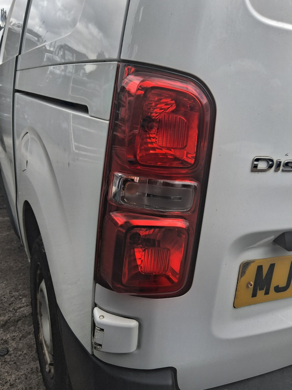 2019 CITROEN DISPATCH VIVARO MK3 NSR PASSENGER SIDE REAR TAIL LIGHT LAMP